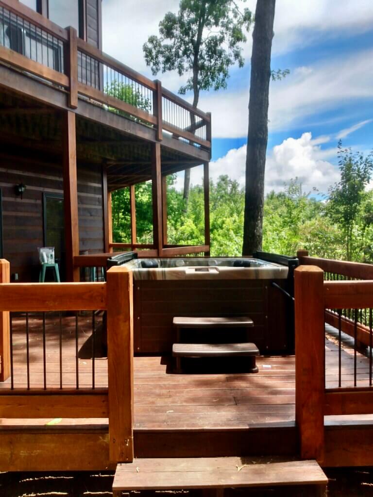Choctaw Mountain Lodge hot tub on the lower deck