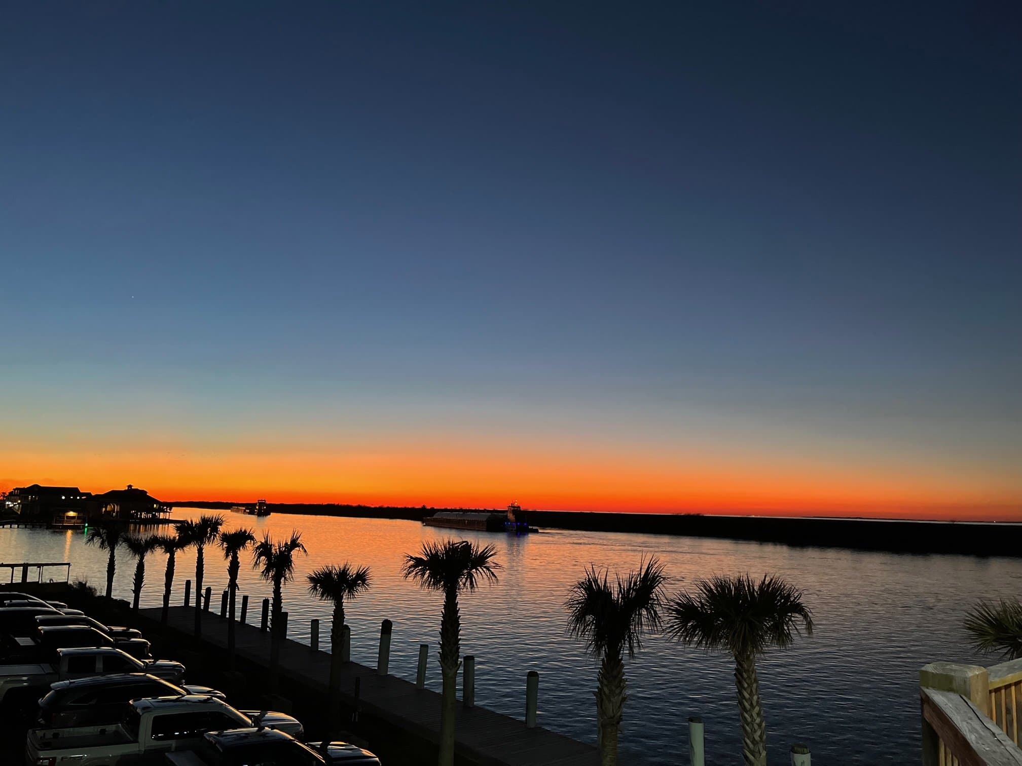 The sunset at Steve's Landing restaurant.